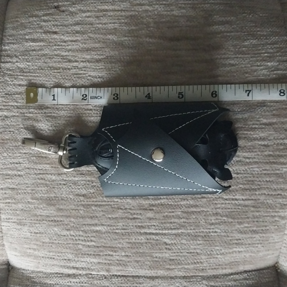 NWT Bat Bag Belt Charm Coin Purse Key Chain Black Faux Leather - Picture 4 of 8